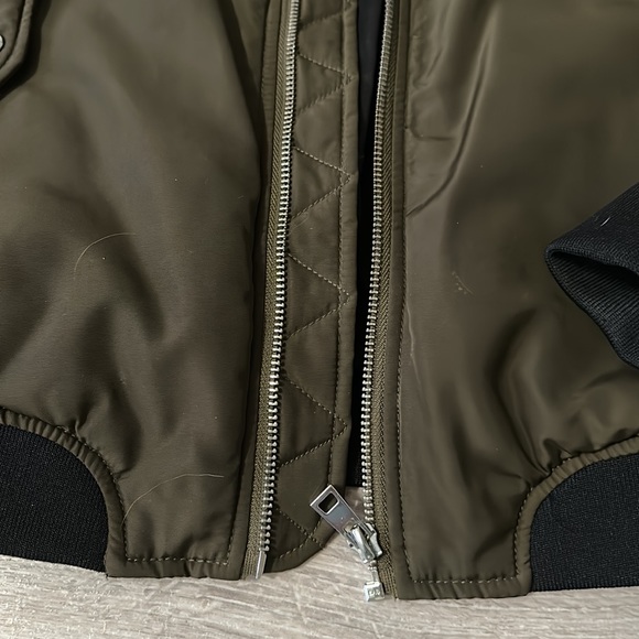 Zara bomber jacket - Picture 3 of 6